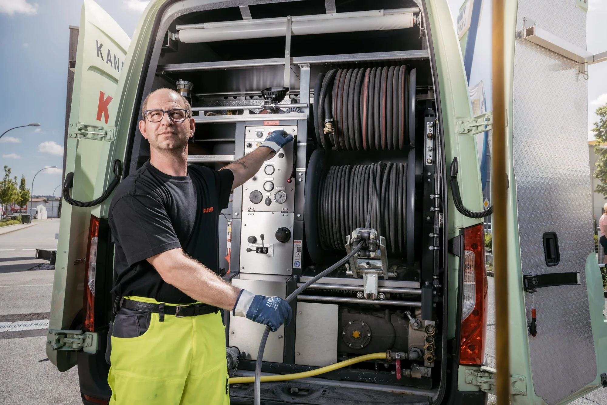 Kanalreinigung mit Hochdruckspülung in Johanniskirchen